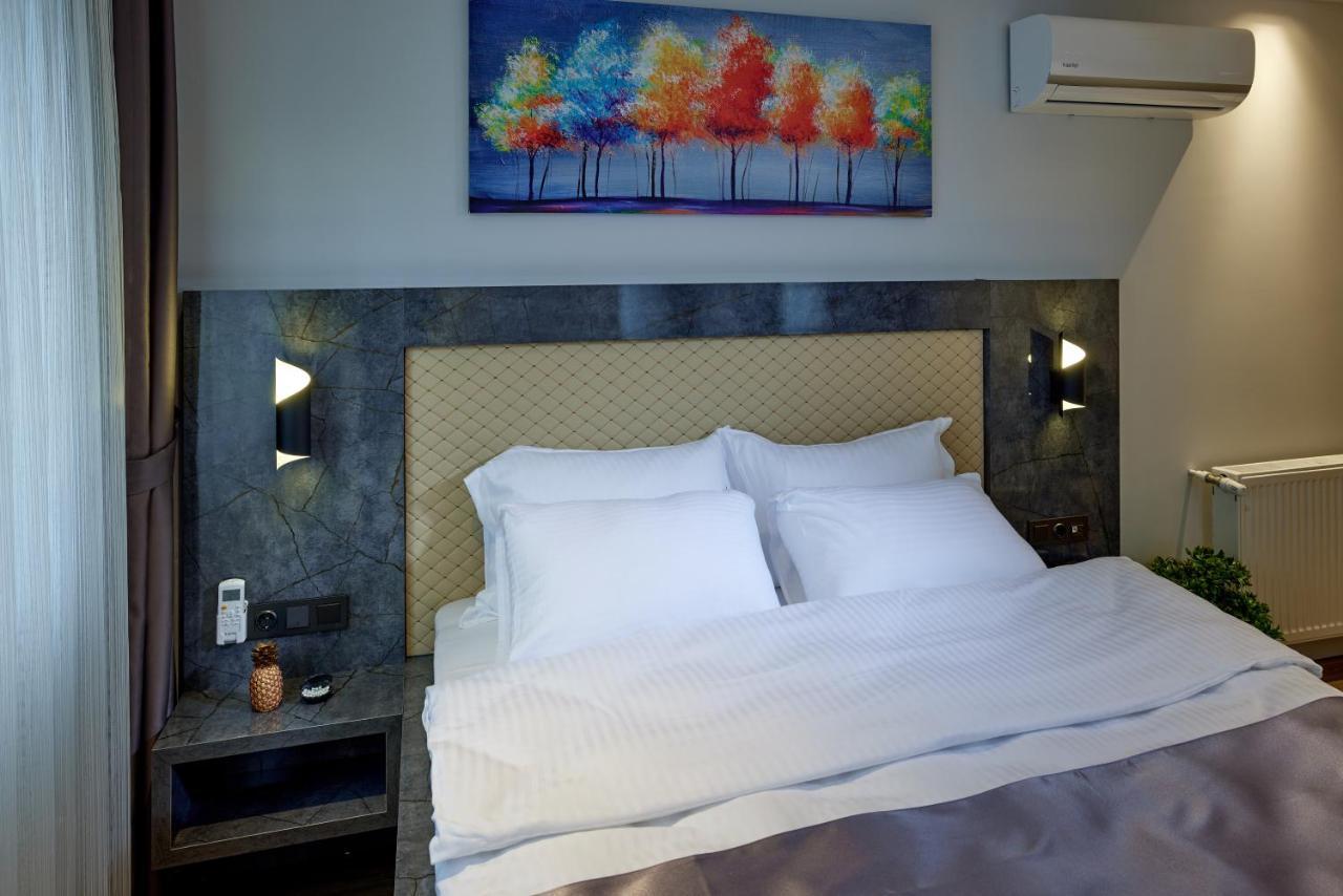 The Bold Hotel Istanbul Exterior photo